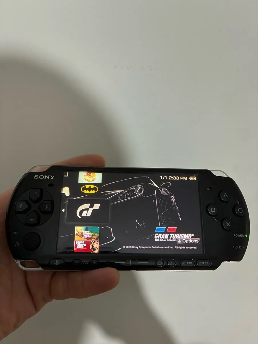 Sony PSP 3000 Modded - 60+ Games | 64Gb + Charger - Image 2