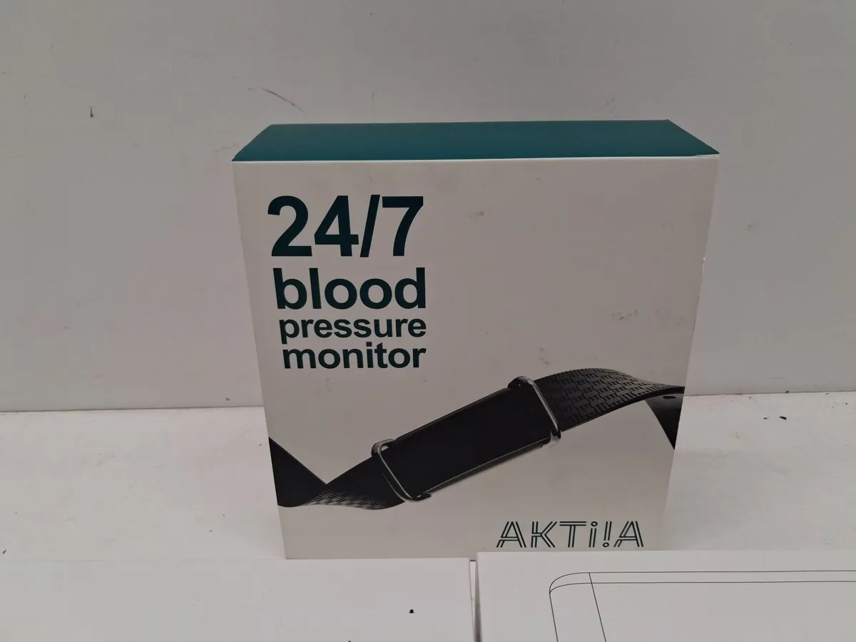 Online Auction Of A Blood Pressure Monitor & More! - Image 4