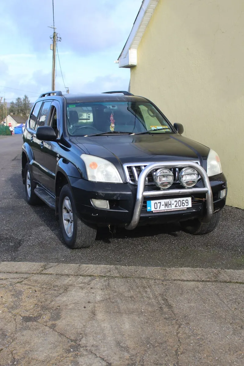 Toyota Land Cruiser 2007 - Image 2