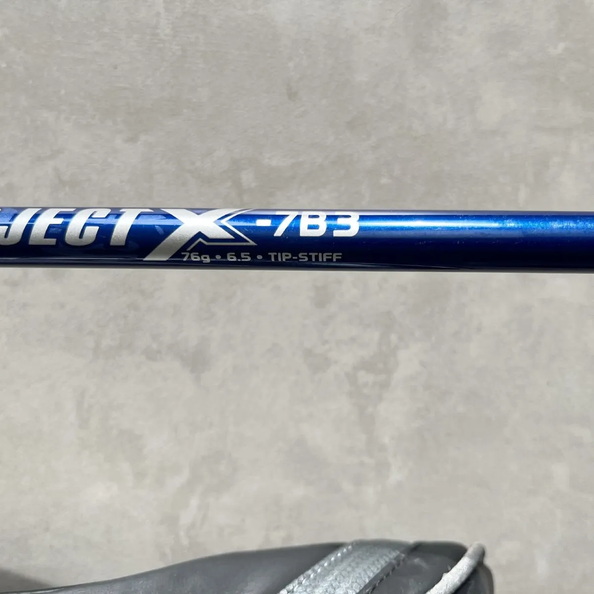 Titleist 909 D2 Driver - Extra Stiff Custom Shaft - Image 3