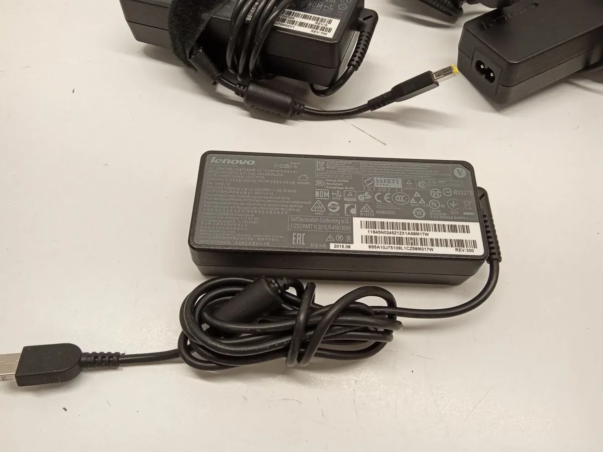 Online Auction Of A Lenovo  Laptop Charger & More! - Image 3