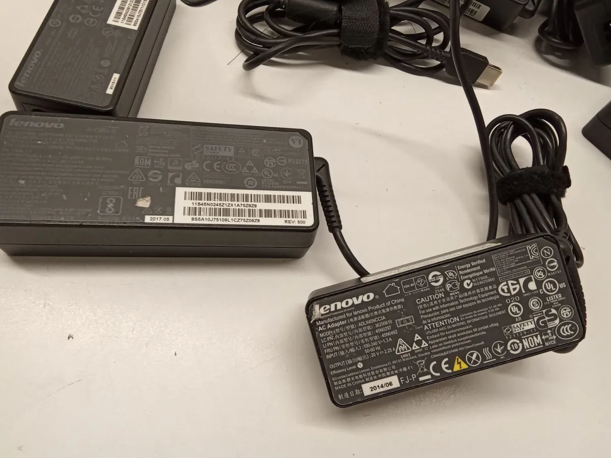 Online Auction Of A Lenovo  Laptop Charger & More! - Image 4
