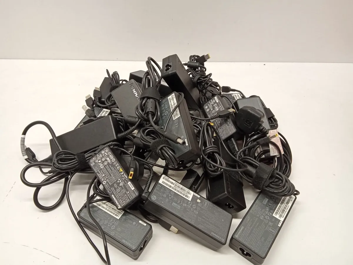 Online Auction Of A Lenovo  Laptop Charger & More! - Image 3