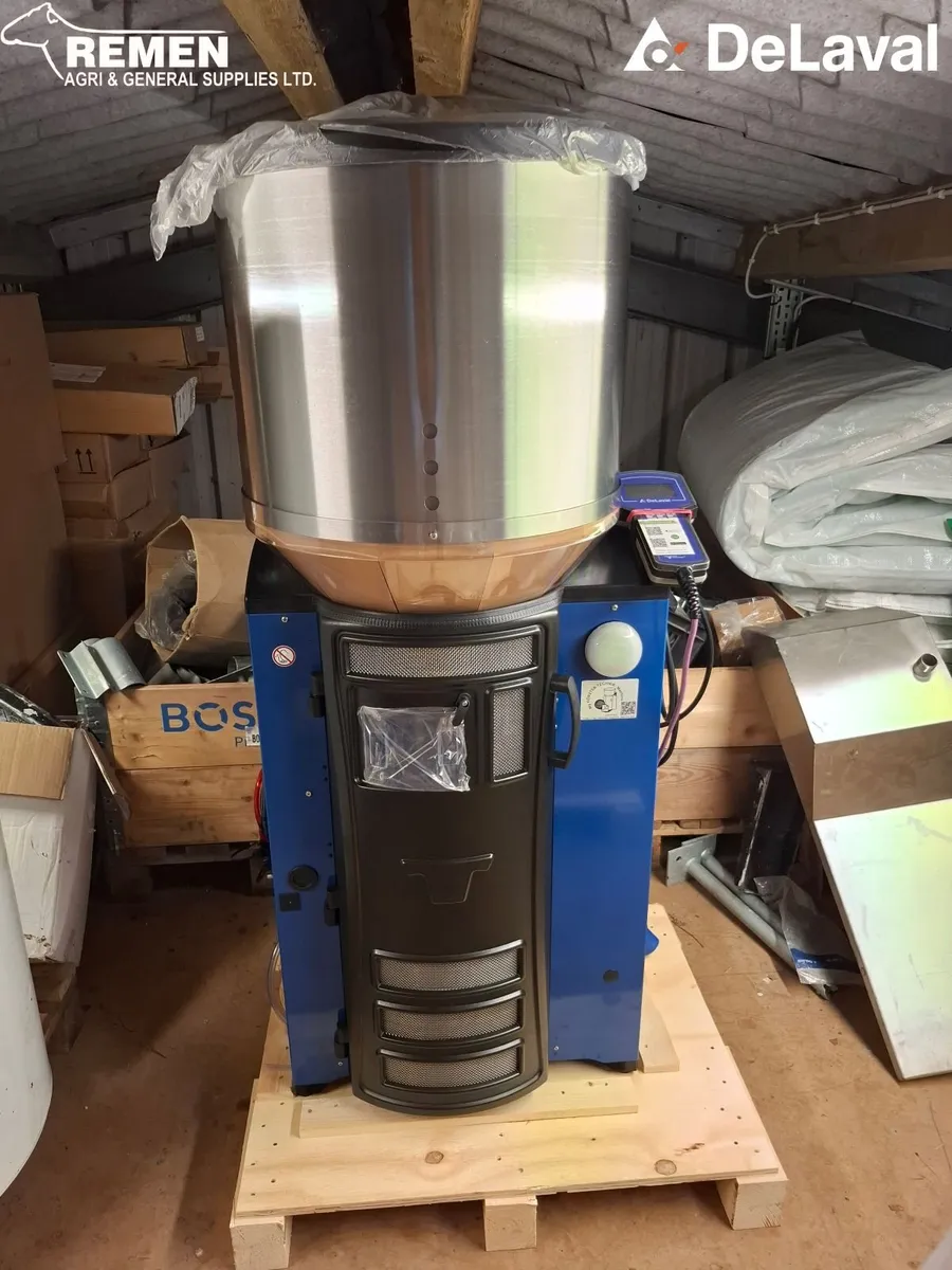 DeLaval CF1100S Calf Feeder - Image 1