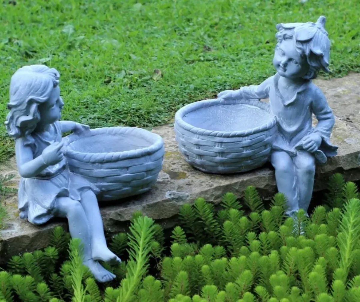 Garden Ornament Boy & Girl Planters NEW - Image 2