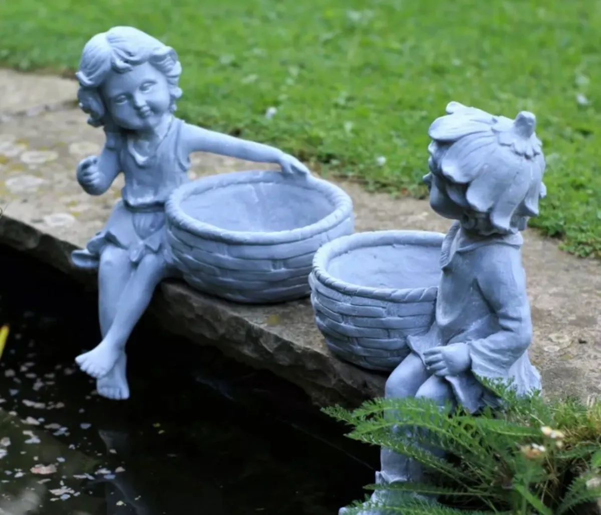 Garden Ornament Boy & Girl Planters NEW - Image 3