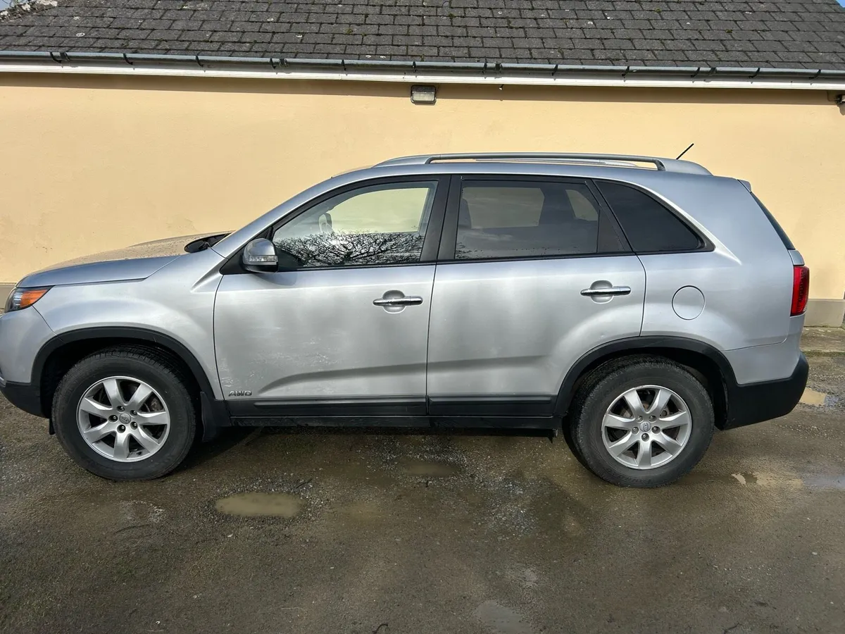 Kia Sorento Automatic - Image 4