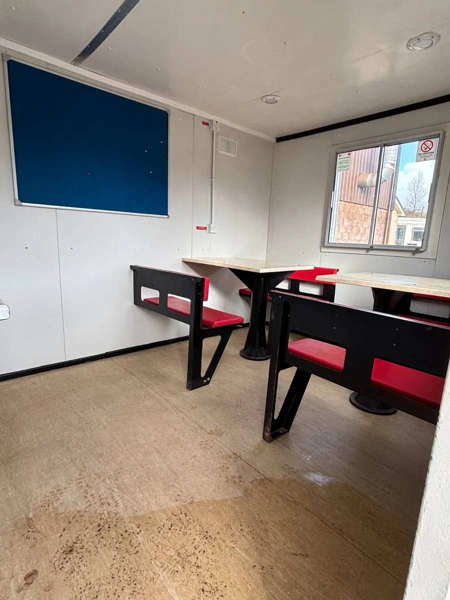 21ft x 9ft Anti Vandal Welfare Site Unit 6 KVA Gen - Image 4