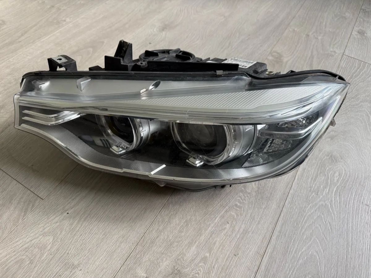 Genuine BMW F32 420d Left Headlamp - Image 1