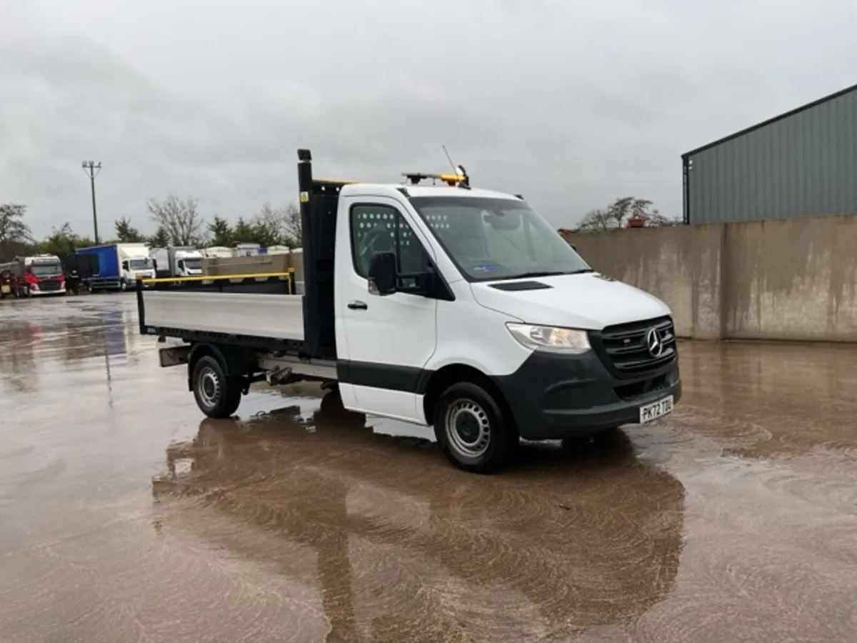 2022 Mercedes Sprinter 315 Progressive Tipper DCI - Image 1