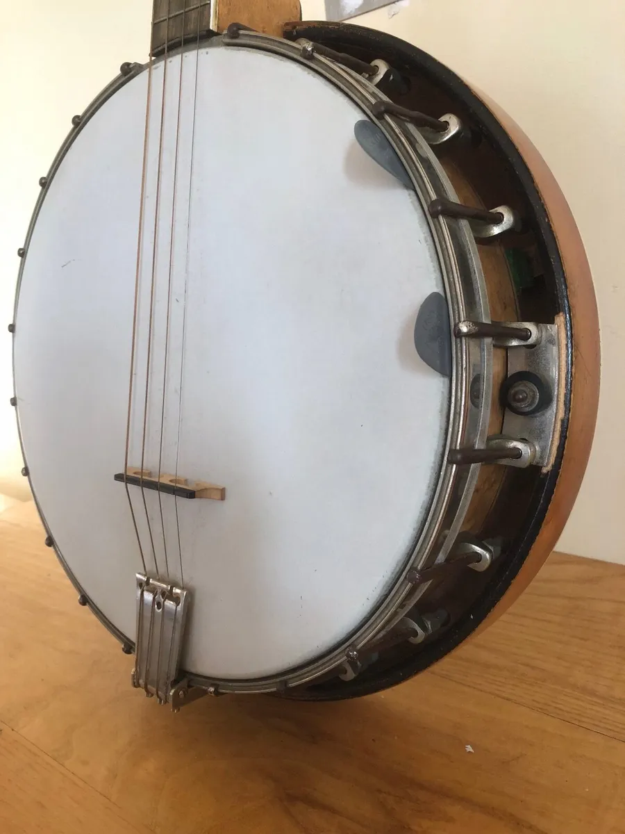 Banjo - Image 3