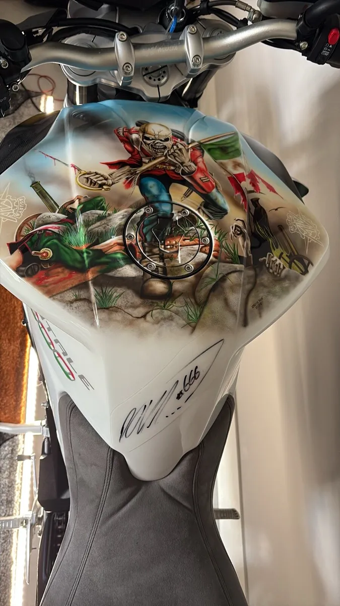 2013 MV Agusta Brutale custom - Image 2