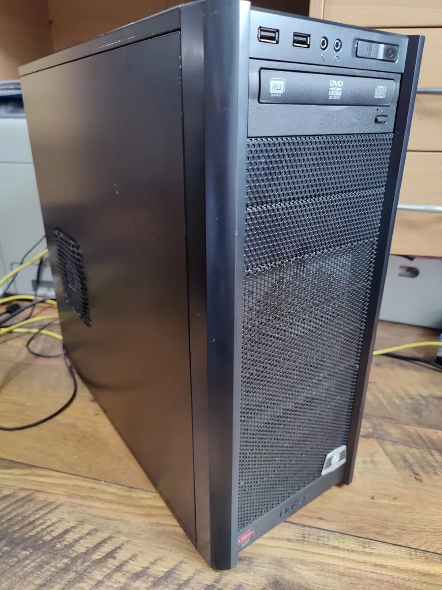 Custom Pc Amd A10-5800k/16gb Ram/gtx 650/250gb Ssd - Image 3