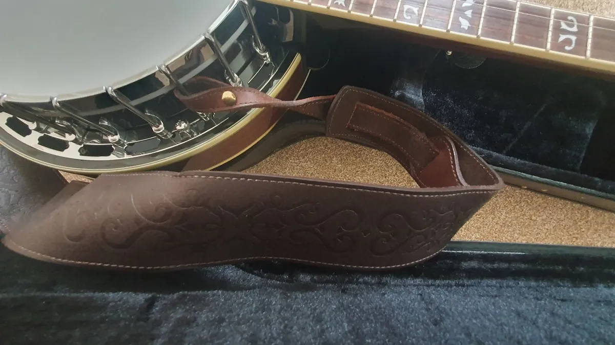 Booringwood 4-String Tenor Banjo - Image 4