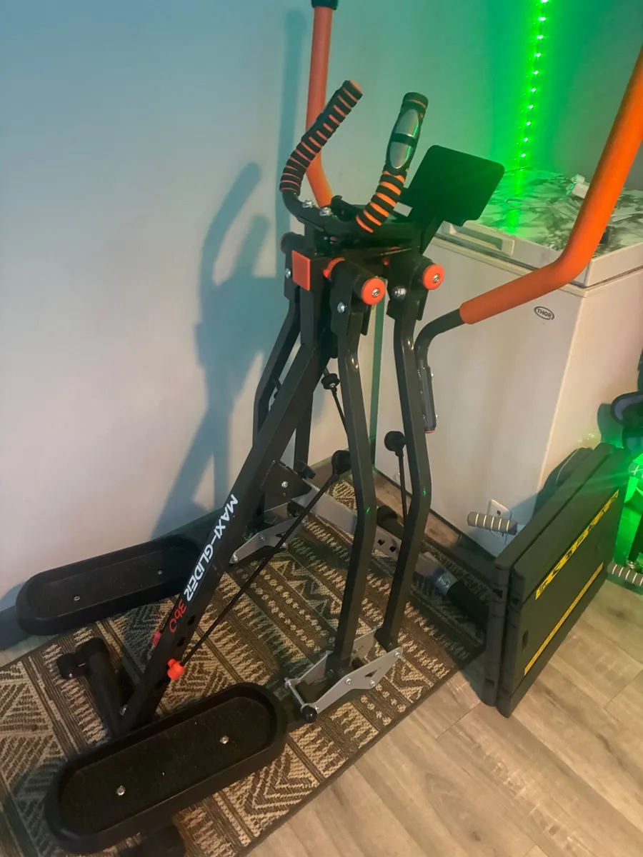 Maxi glider 360 elliptical trainer - Image 2