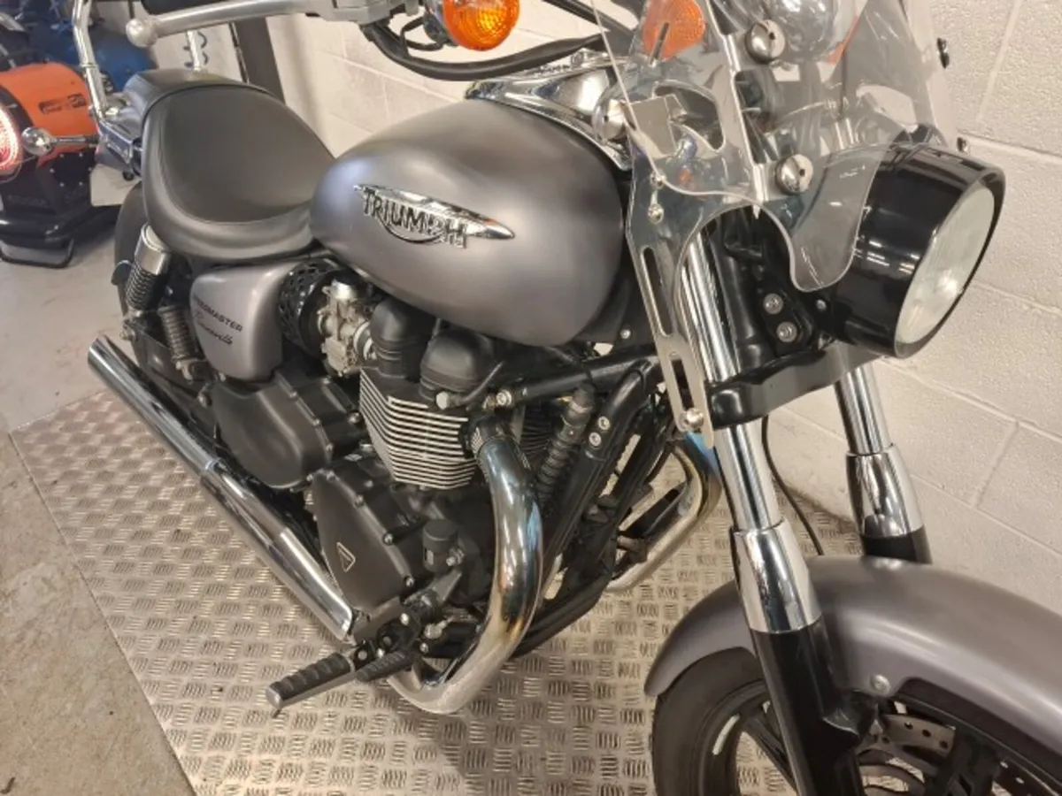 Triumph Speedmaster Bonneville 2015 - Image 2