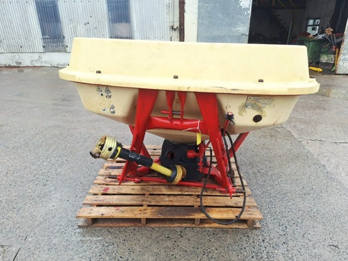 Vicon Wagtail Manure Spreader - Image 2
