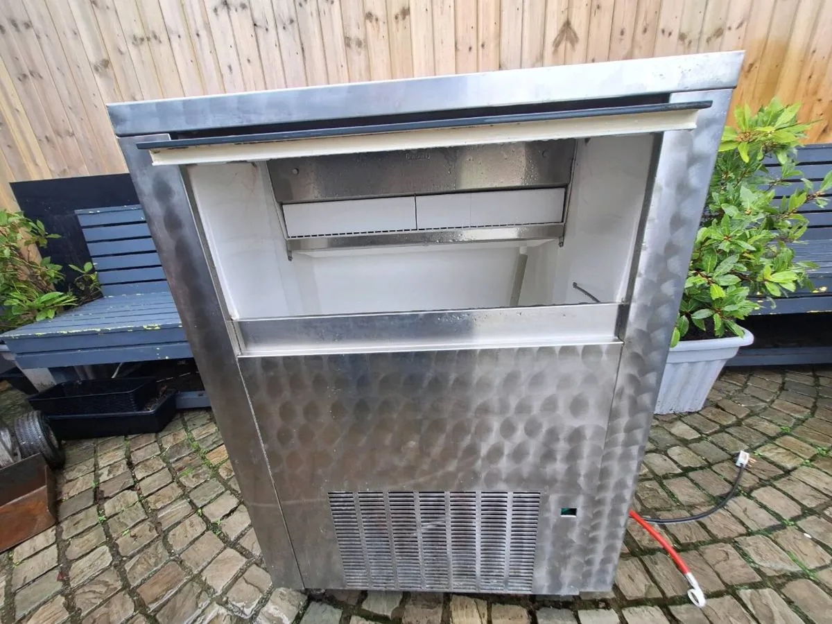 ice machine - Image 3