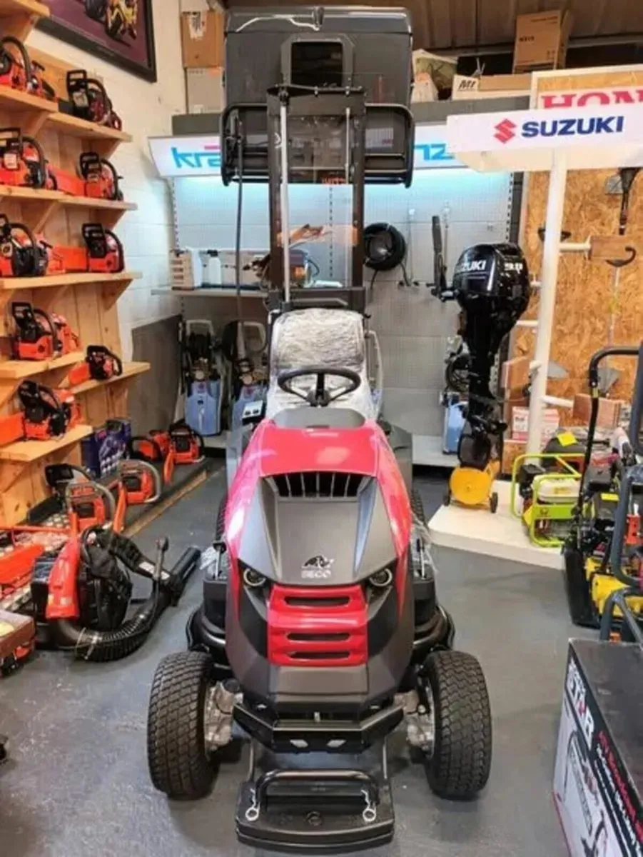 Ride on tractor mowers - Image 3