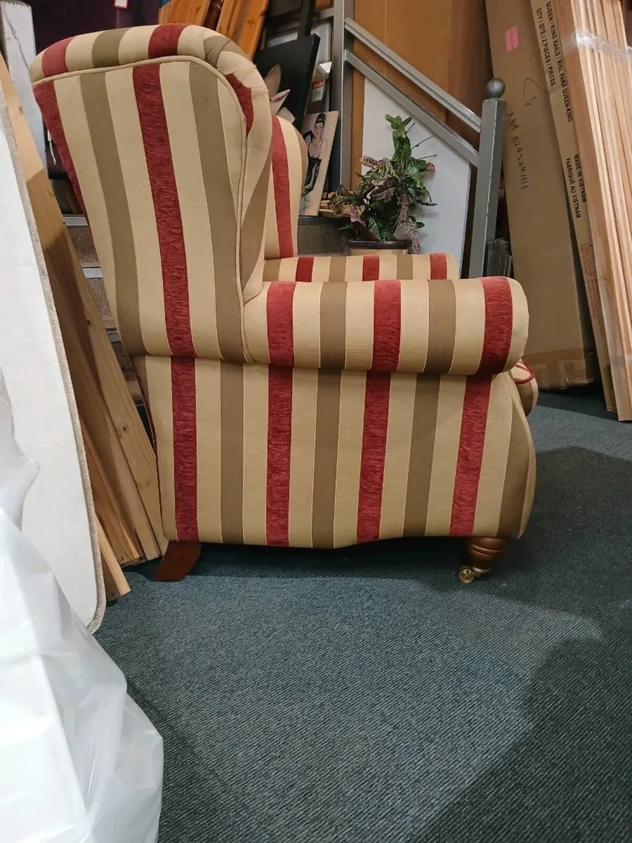 Large style chair - Image 3