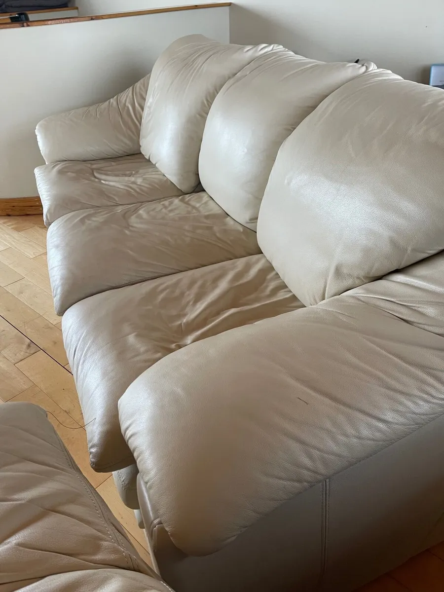 Beige Leather 3 piece suite - Image 1