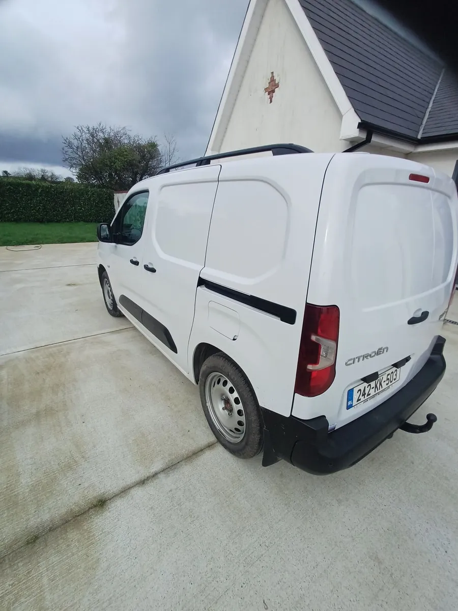 Citroen Berlingo 2024 - Image 2
