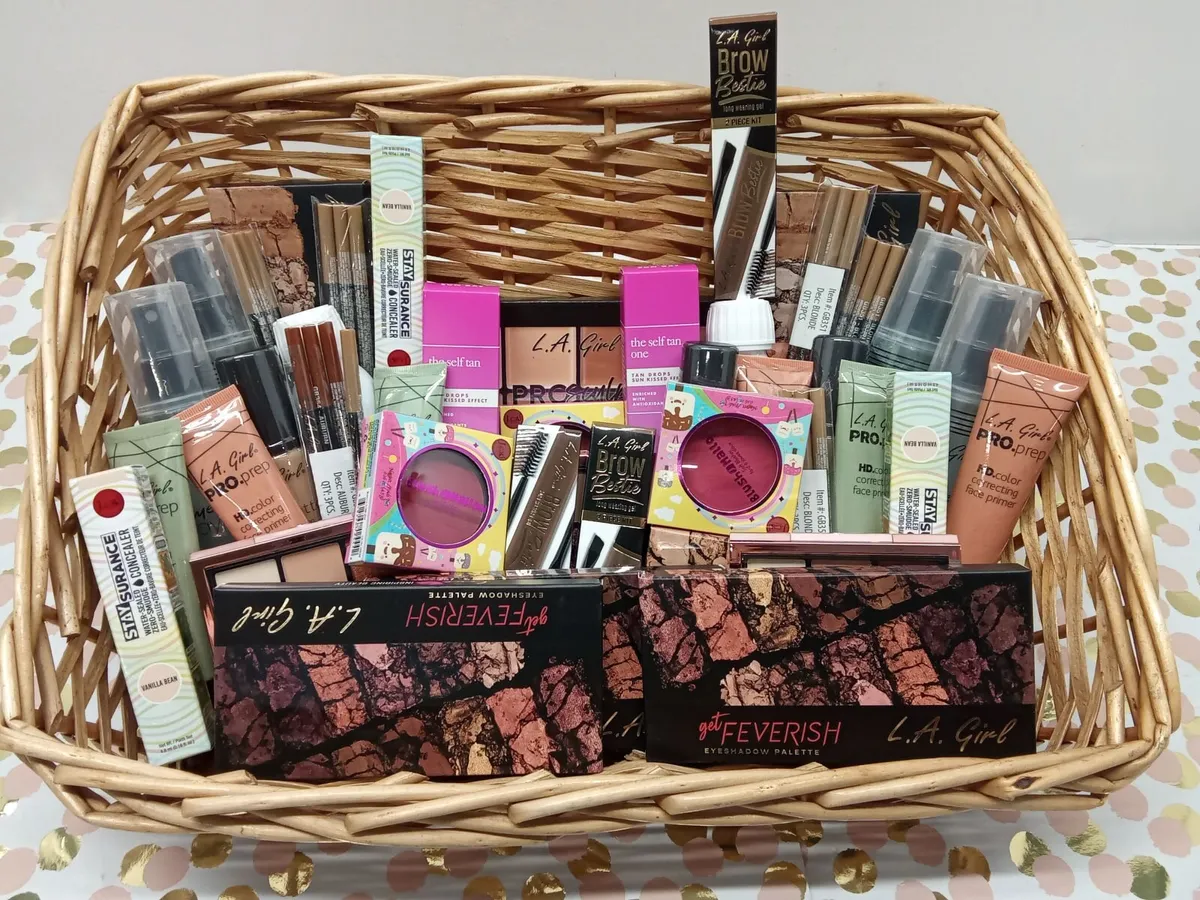 Online Auction Of Makeup And Cosmetics & More! - Image 2