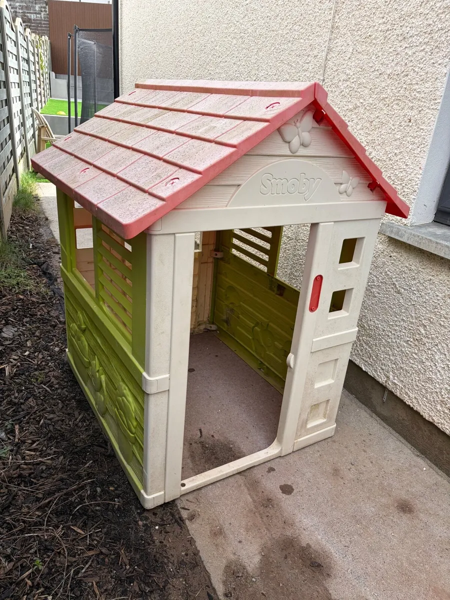 Children’s outdoor play house - Image 2
