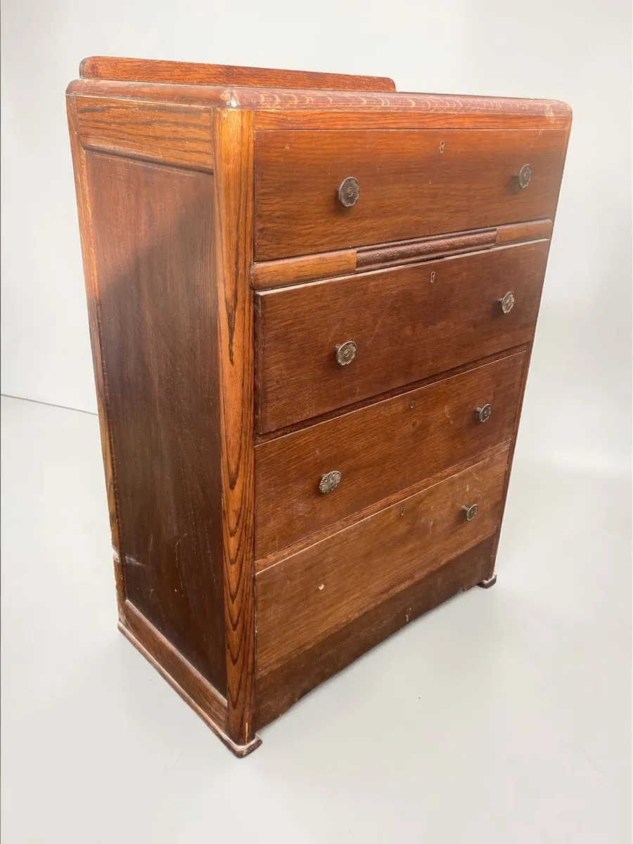 Vintage Chest of Drawers - Image 3