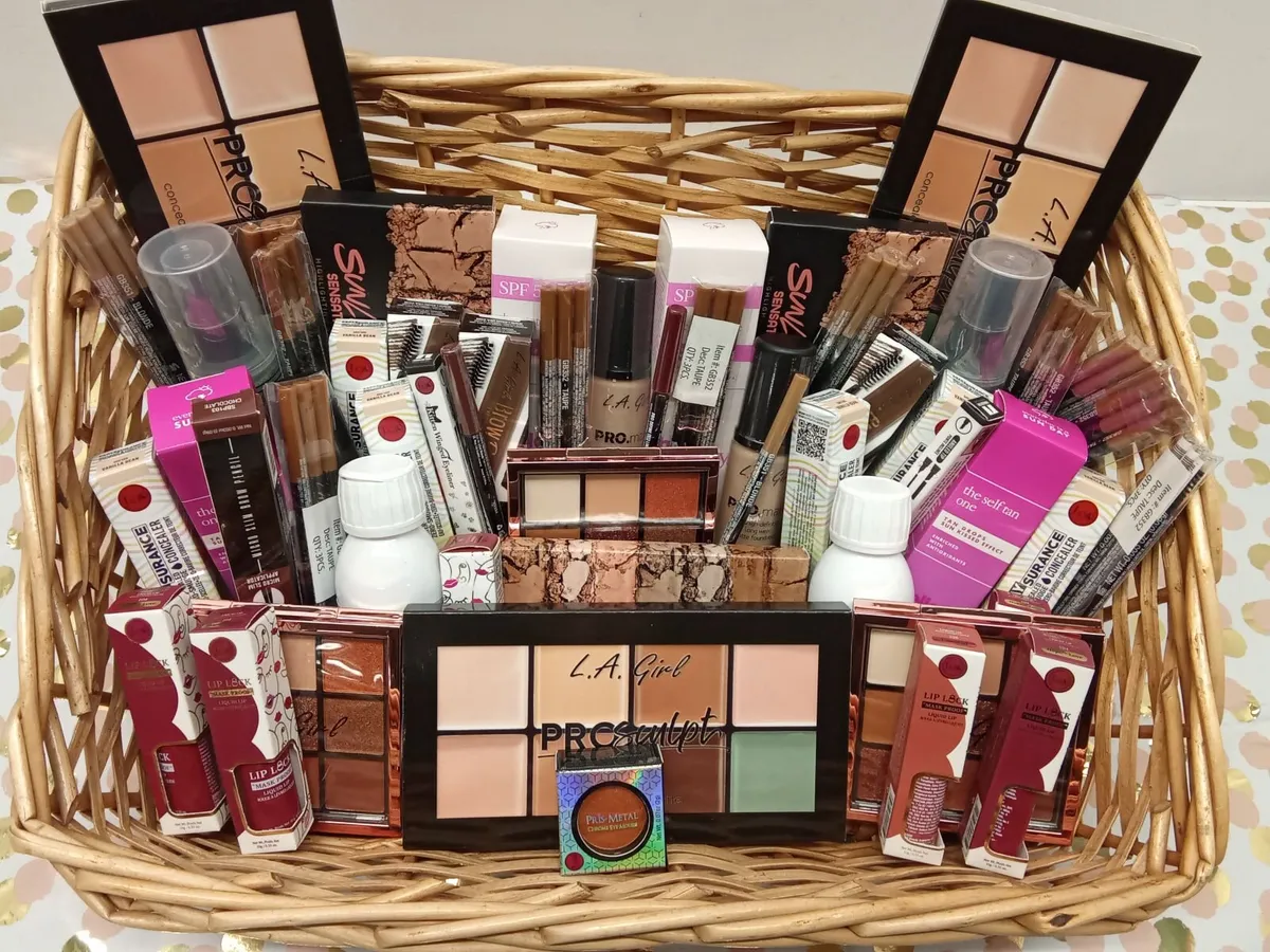 Online Auction Of Makeup And Cosmetics & More! - Image 4