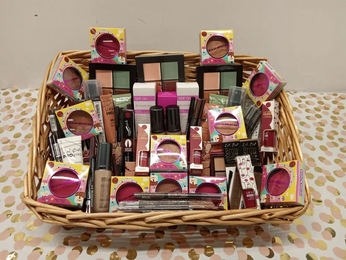 Online Auction Of Makeup and Cosmetics & More! - Image 1