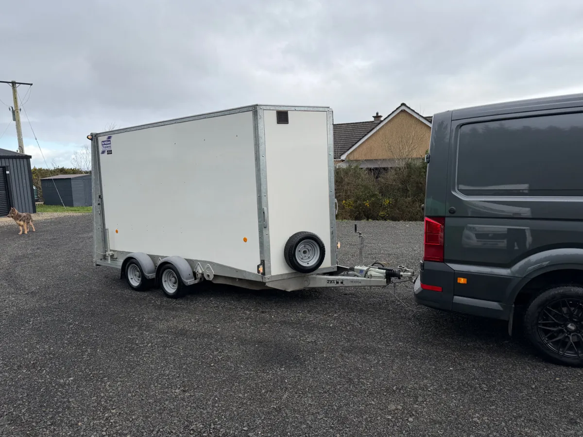 Ifor Williams bv126 box trailer - Image 1