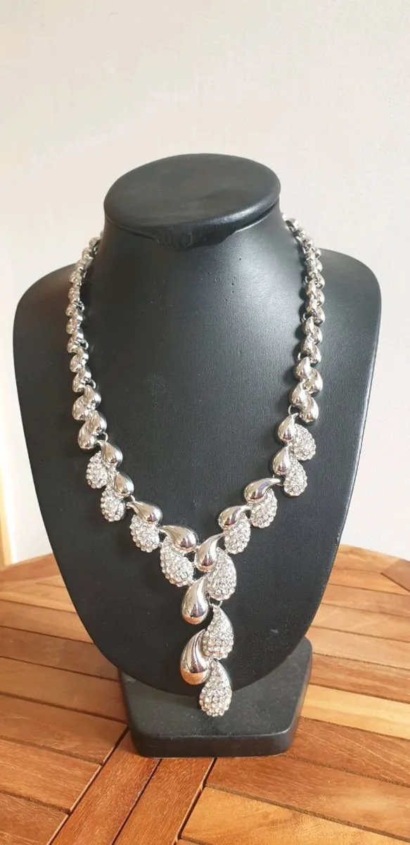 Costume Jewellery - New & Pre-owned  #1 - Image 1