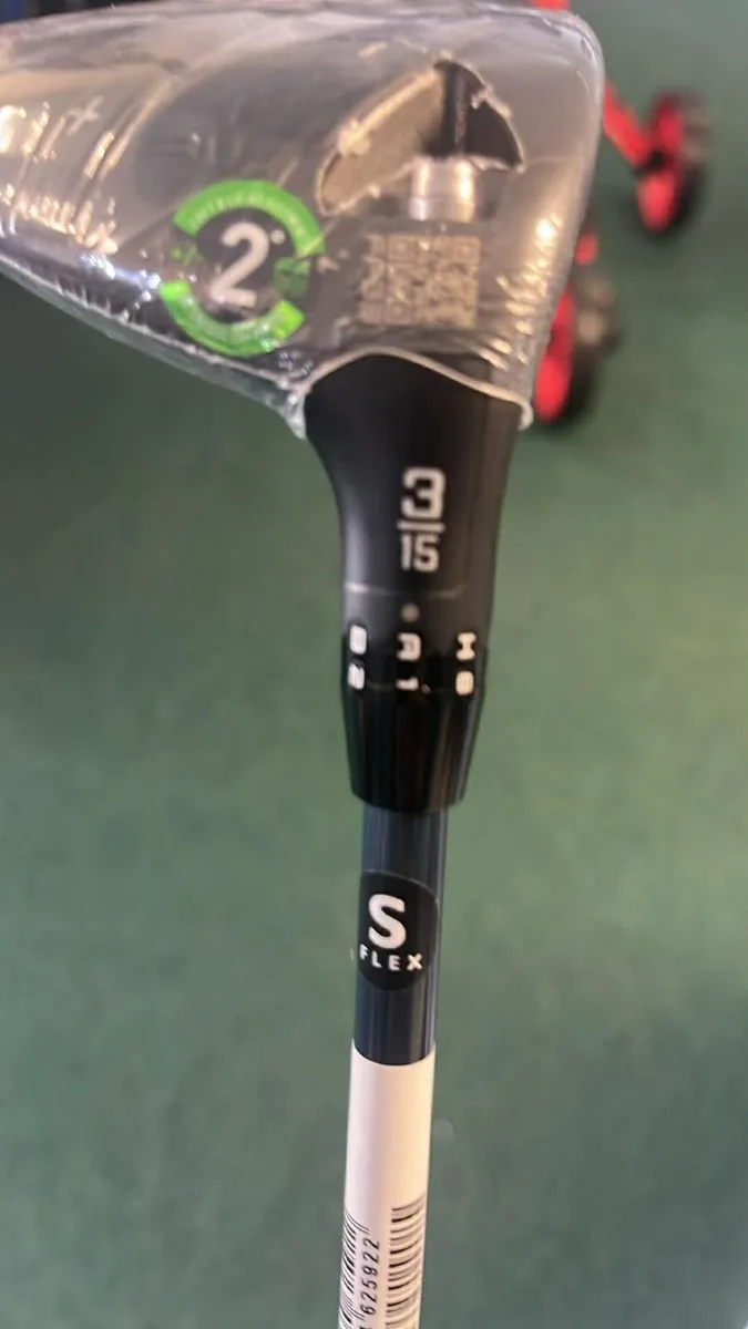 Cobra DS-ADAPT 3 Wood Stiff Denali €349 Now €229 - Image 2