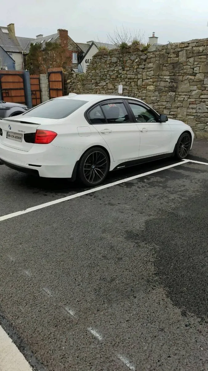 BMW 3 series f30 - Image 2