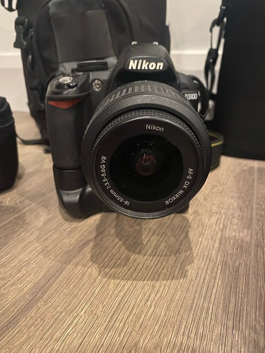 Nikon D3100 & Accessories - Image 2