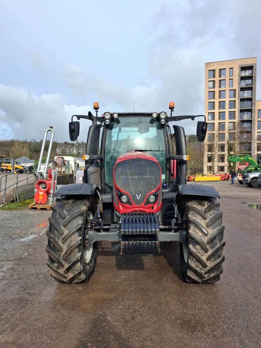 2019 Valtra - Image 2