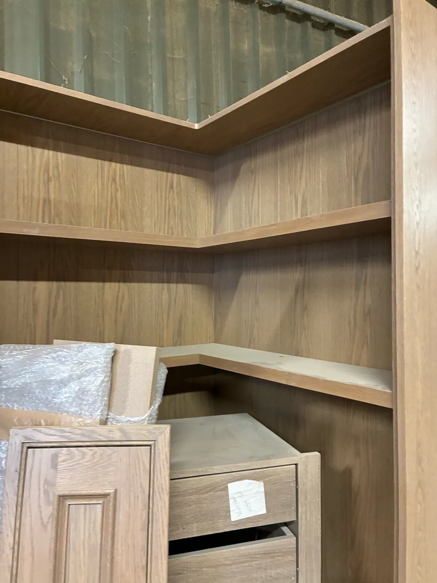 Kitchen units - Image 2