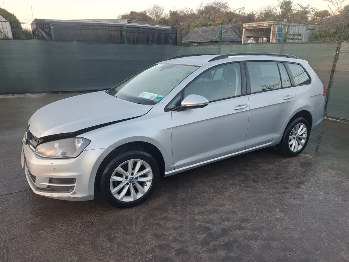 2014 Volkswagen Golf 1.6 TDI - Image 1