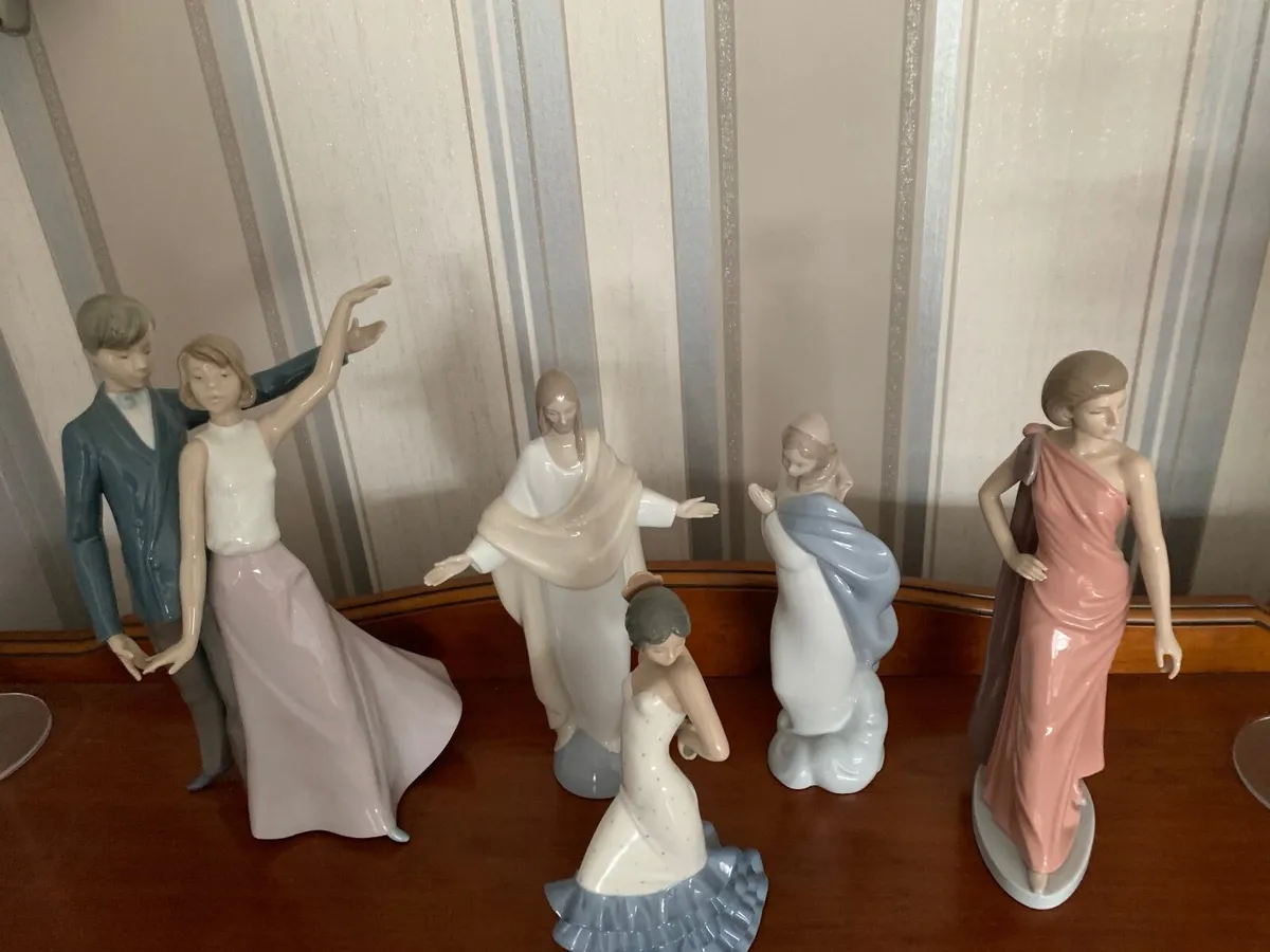 Collectables - Image 3