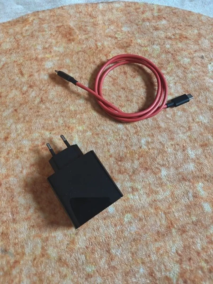 Android tablet - Image 4