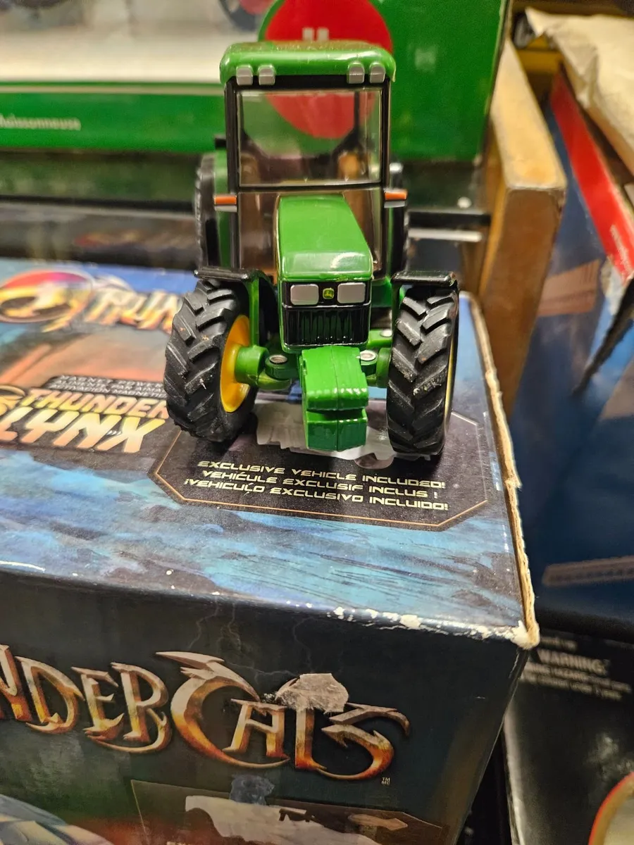 Britain's Siku John Deere Tractor - Image 1