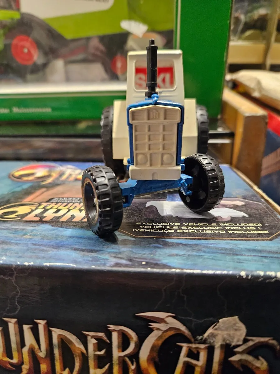 Vintage Lonestar Crescent Tractor - Image 1