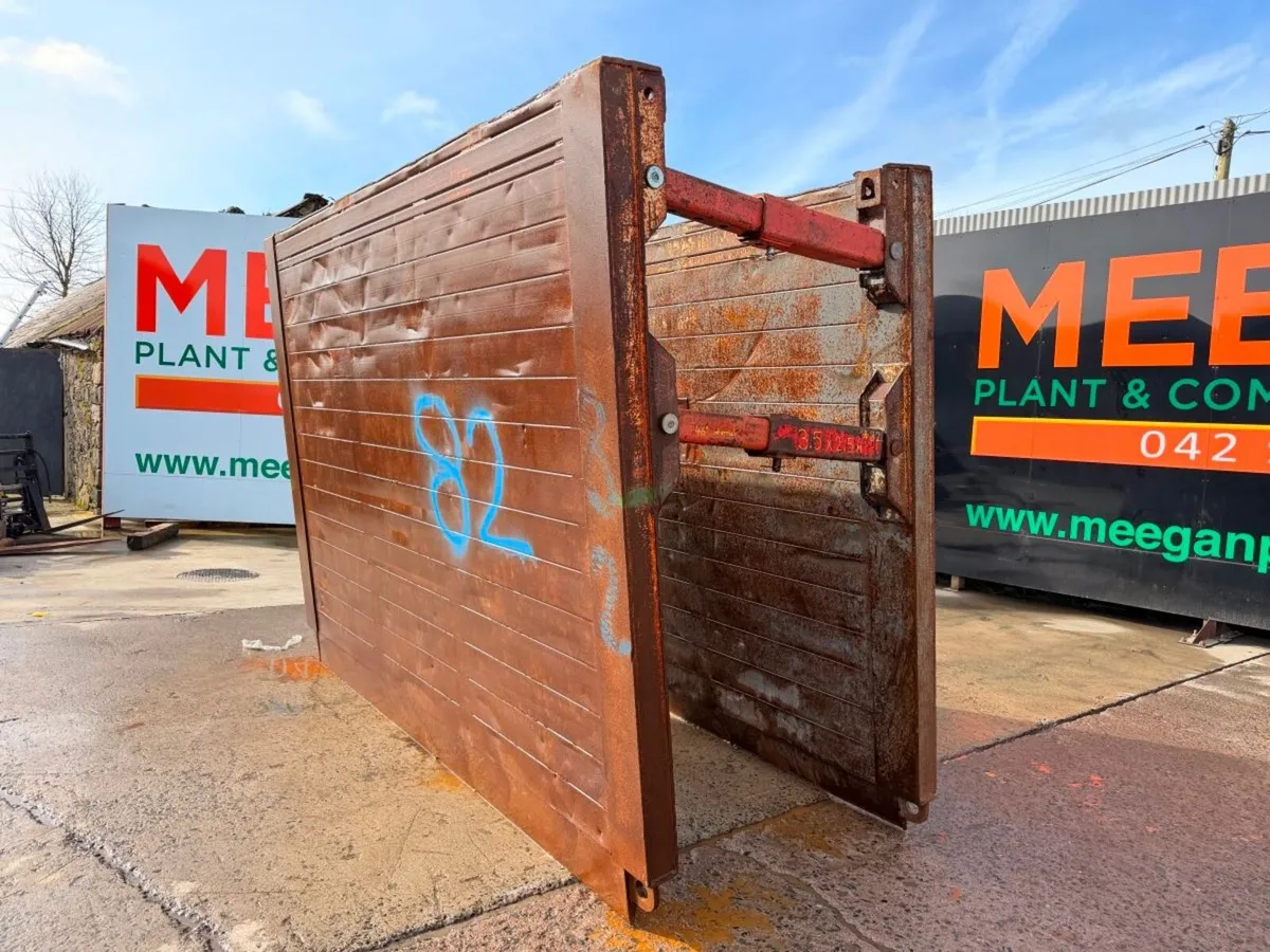 3.5 x 2.5 metre TRENCH BOX .......82 - Image 4