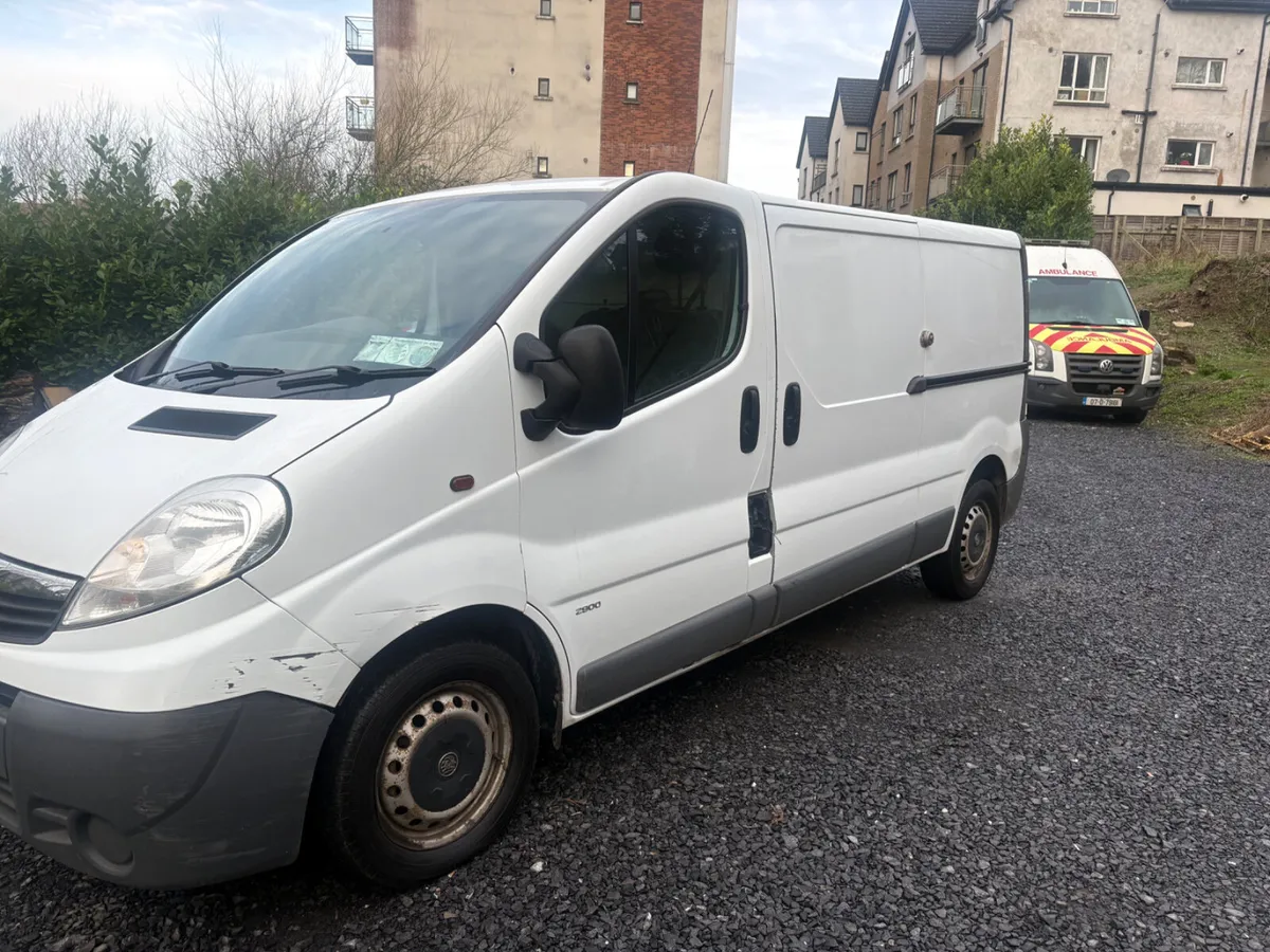 Vauxhall Vivaro 2014 1.9 diesel , 6 speed - Image 3