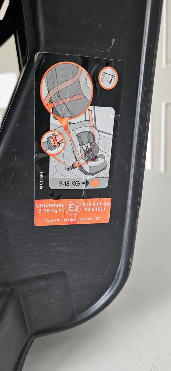 Baby Car Seat - Available Free - Image 2