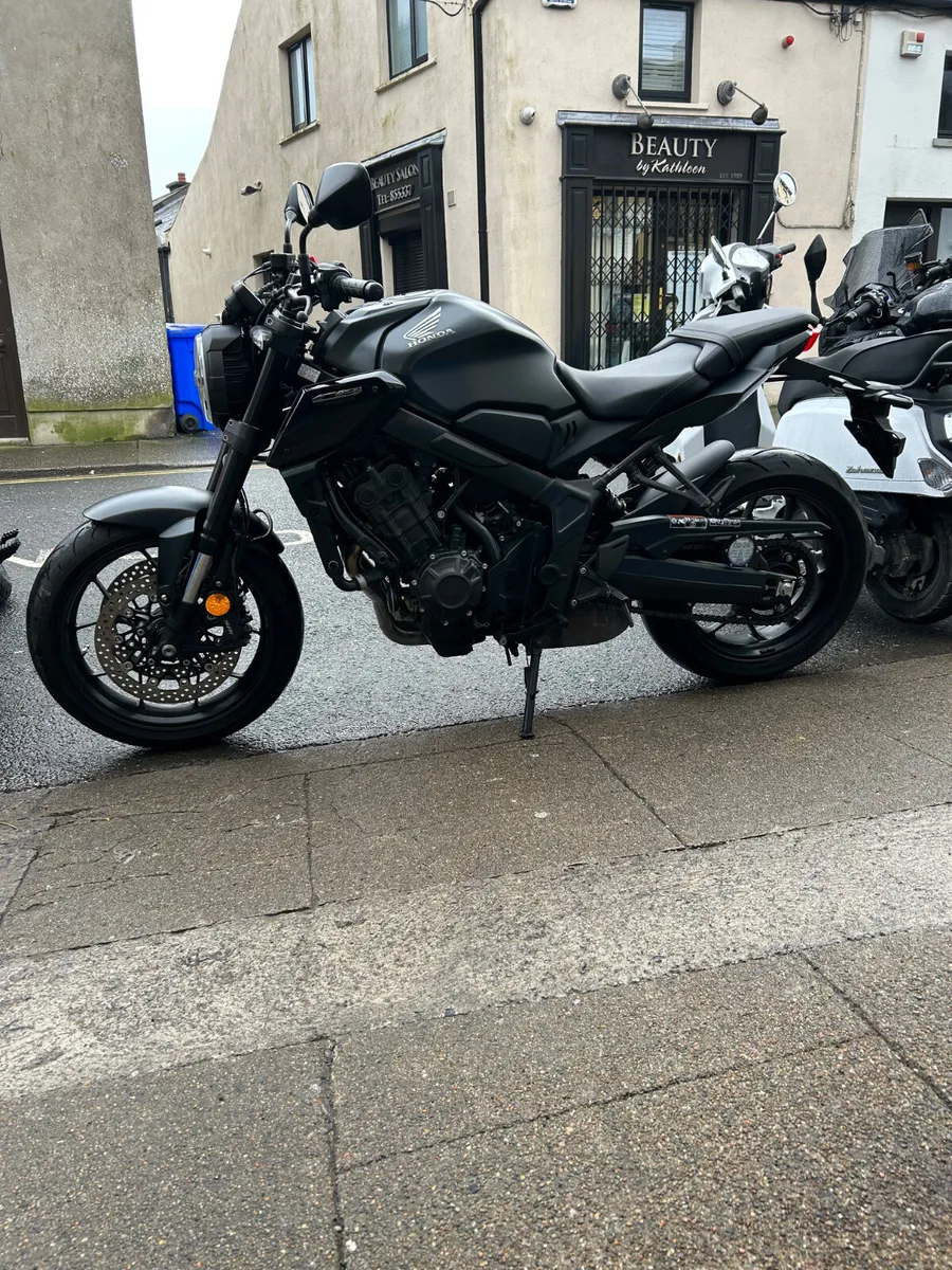 231 Honda CB650R Black Edition - Image 2