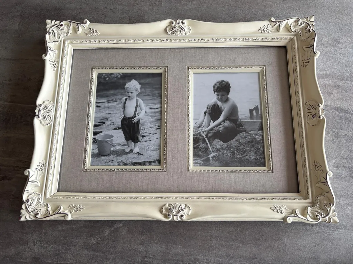 Large cream ornate frame - Image 1