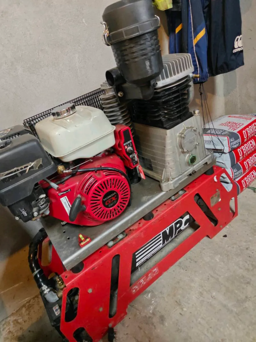 Eolo 130 compressor Honda engine - Image 4