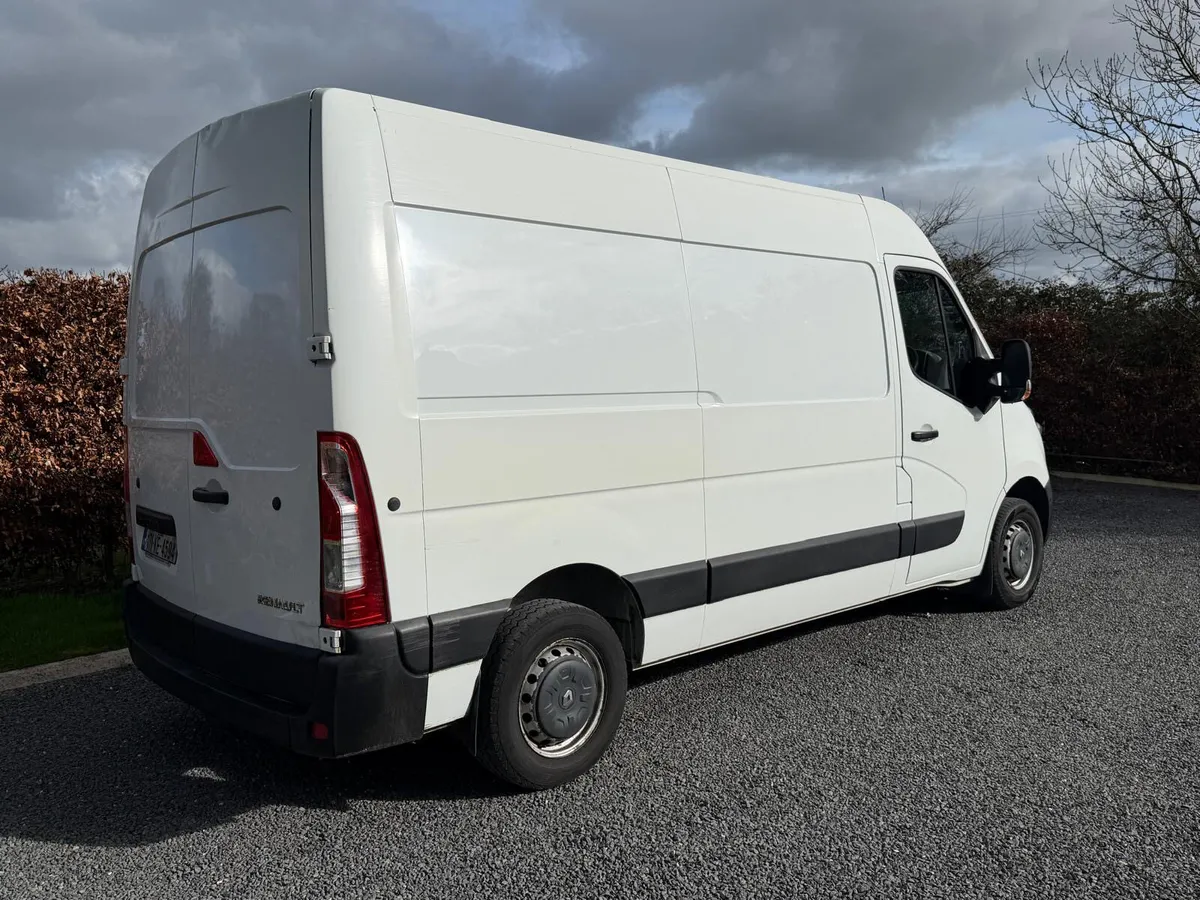2017 Renault Master 2.3 Dci - Image 3